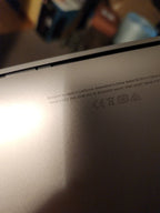 Apple Macbook Air A2337 13in.  M1 3.2 GHz  1TB SSD 5M56