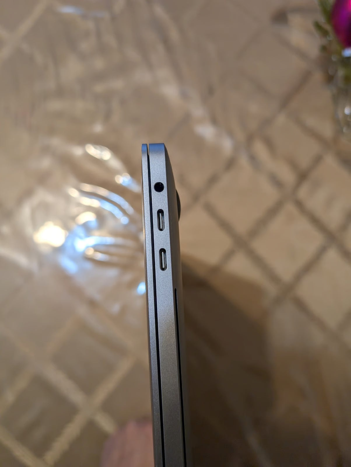 MacBook pro 16 inch 2019 7Q88