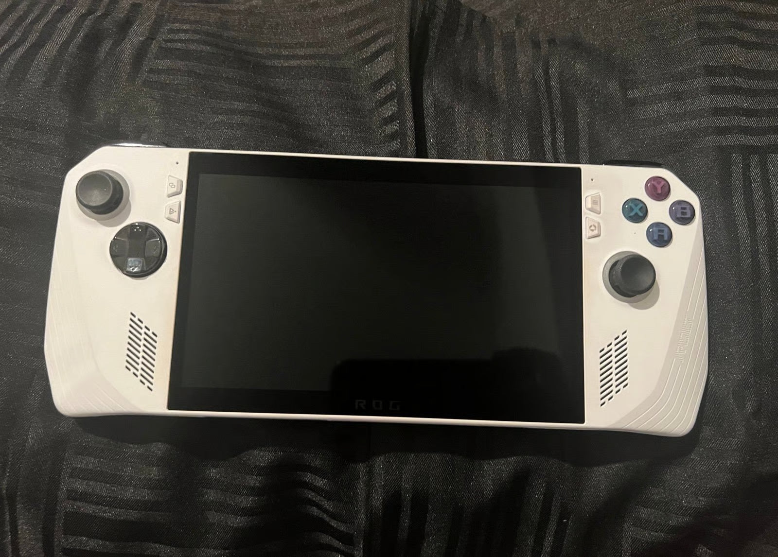 ASUS - ROG Ally 8C67