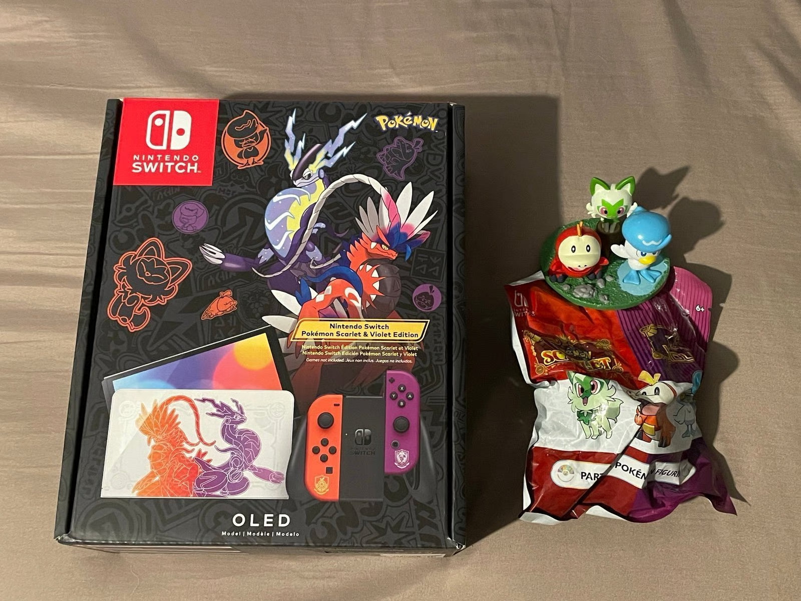 Nintendo switch oled Pokemon 6Z66