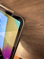 ipad pro 11-inch 4th Gen (2023) 3R37