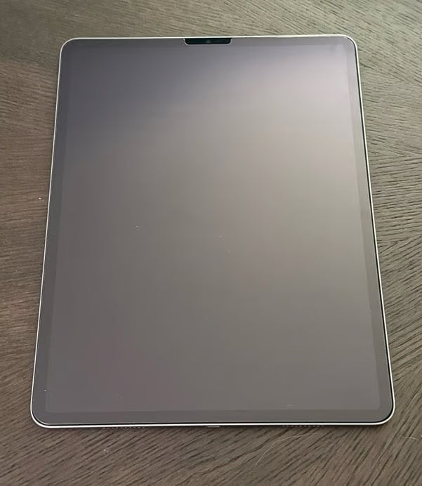 12.9in Apple iPad Pro 6th Generation 256 GB (Wi-Fi) 7J16