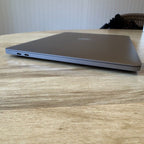 Apple Macbook Pro 2020 13"" 2.3GHz i7 16GB Ram 512GB SSD - 24 Cycles - Great 6Z16