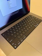 MacBook Pro 16"" Laptop Apple M1 Pro chip 16GB Memory 1TB SSD 7Y77