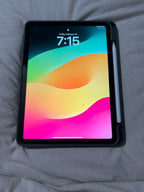 iPad Air 5th gen 8A52