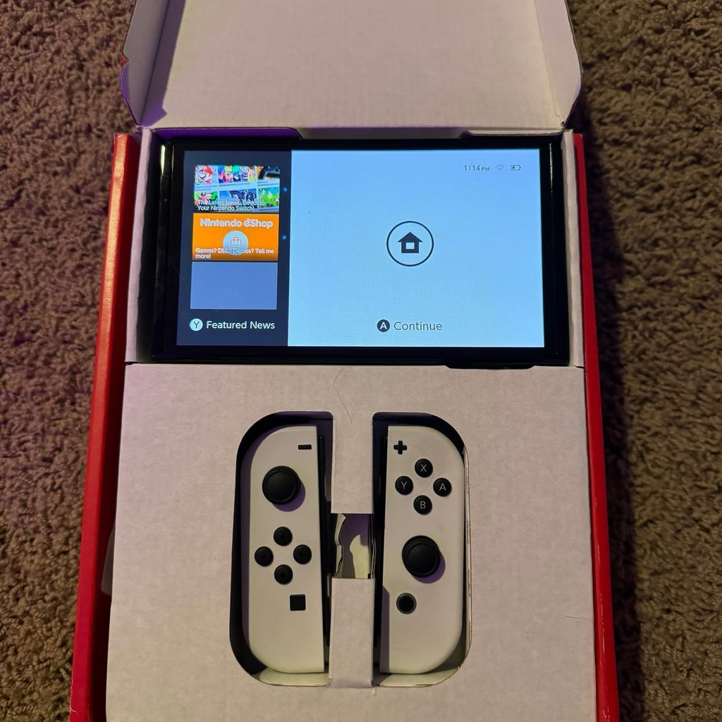 ***ON HOLD*** Nintendo switch OLED 8G76
