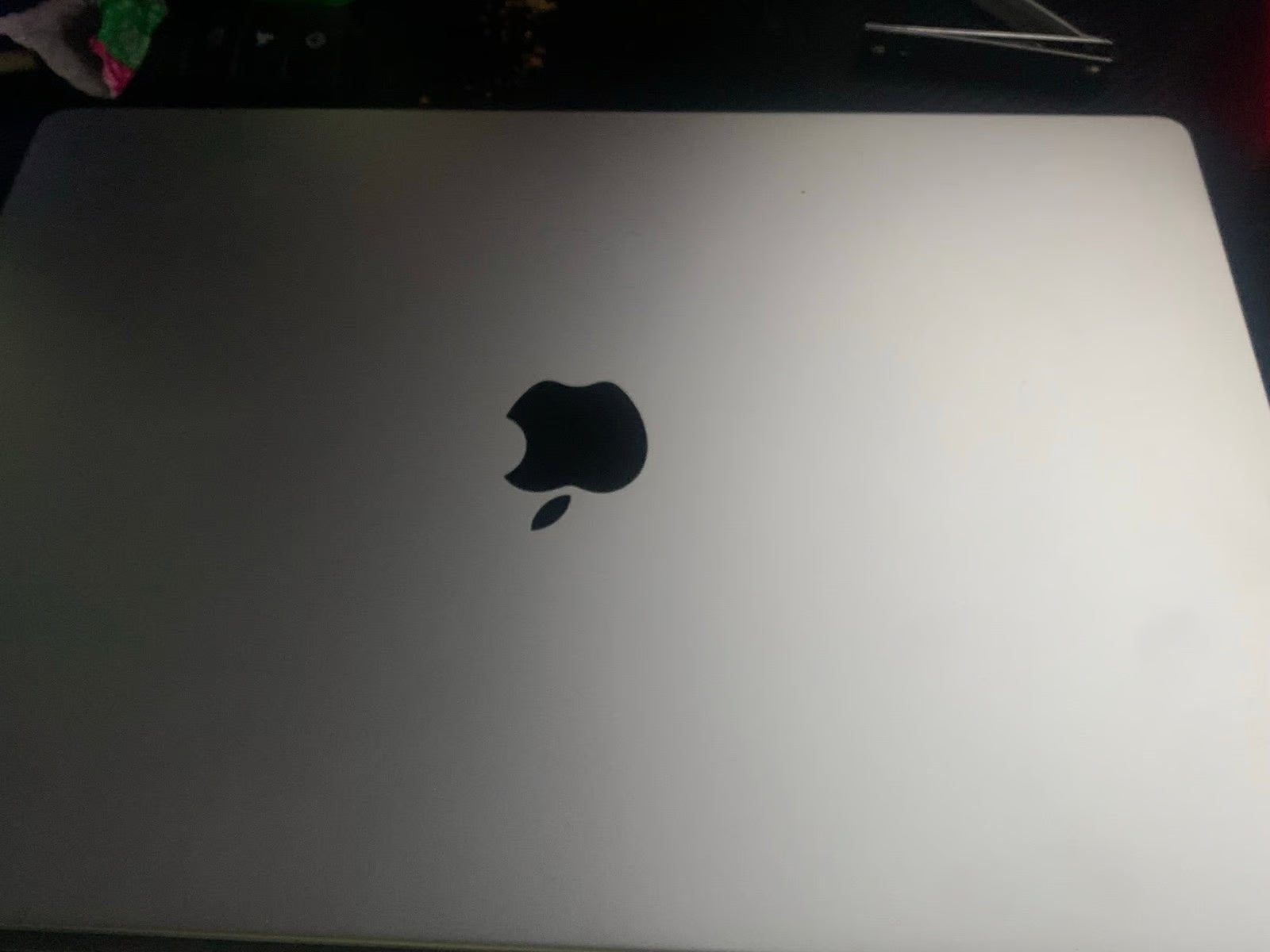 16-inch MacBook Pro with apple M3 Pro Chip 2L23