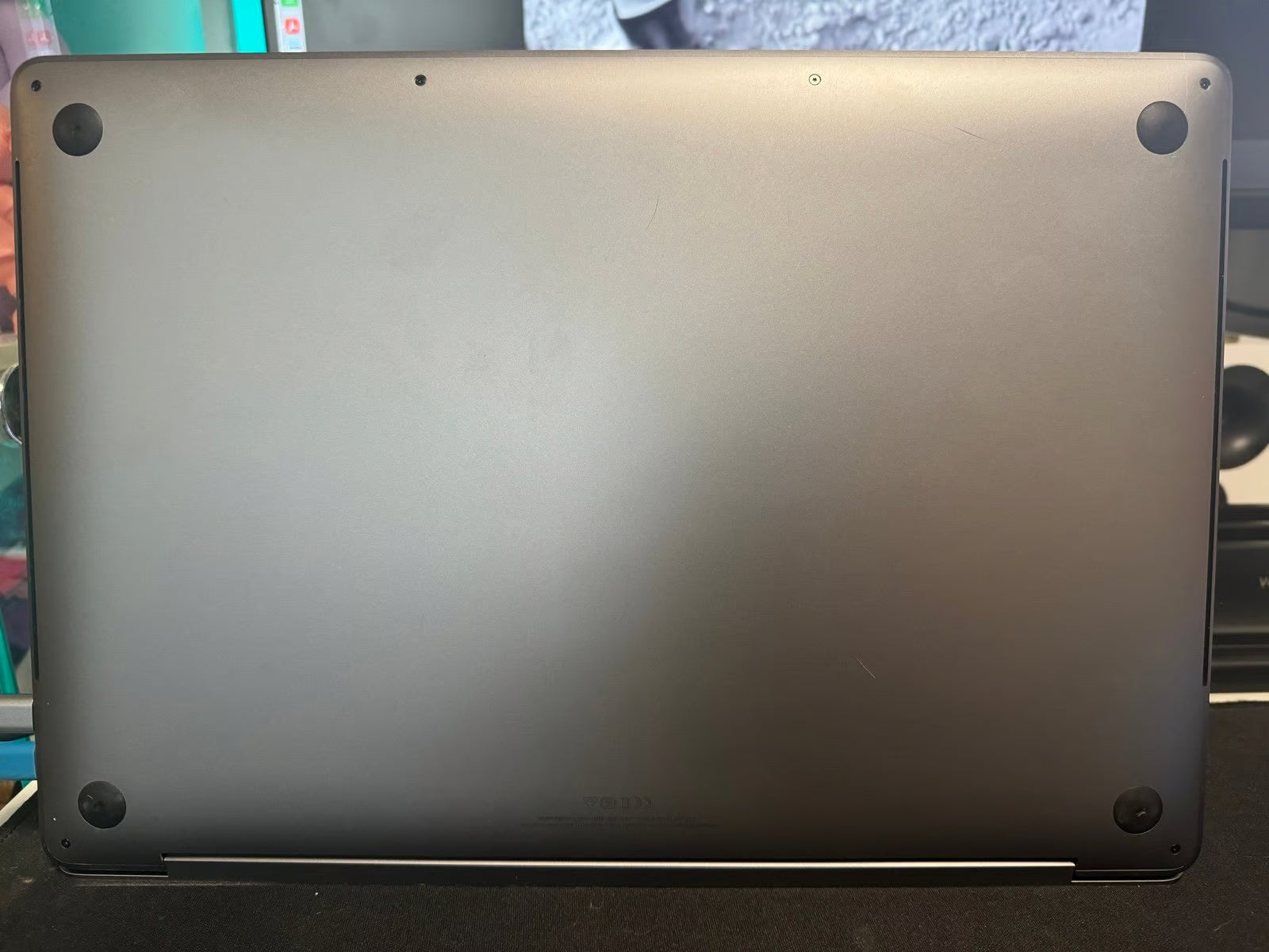 2019 MacBook Pro 16 7Q93