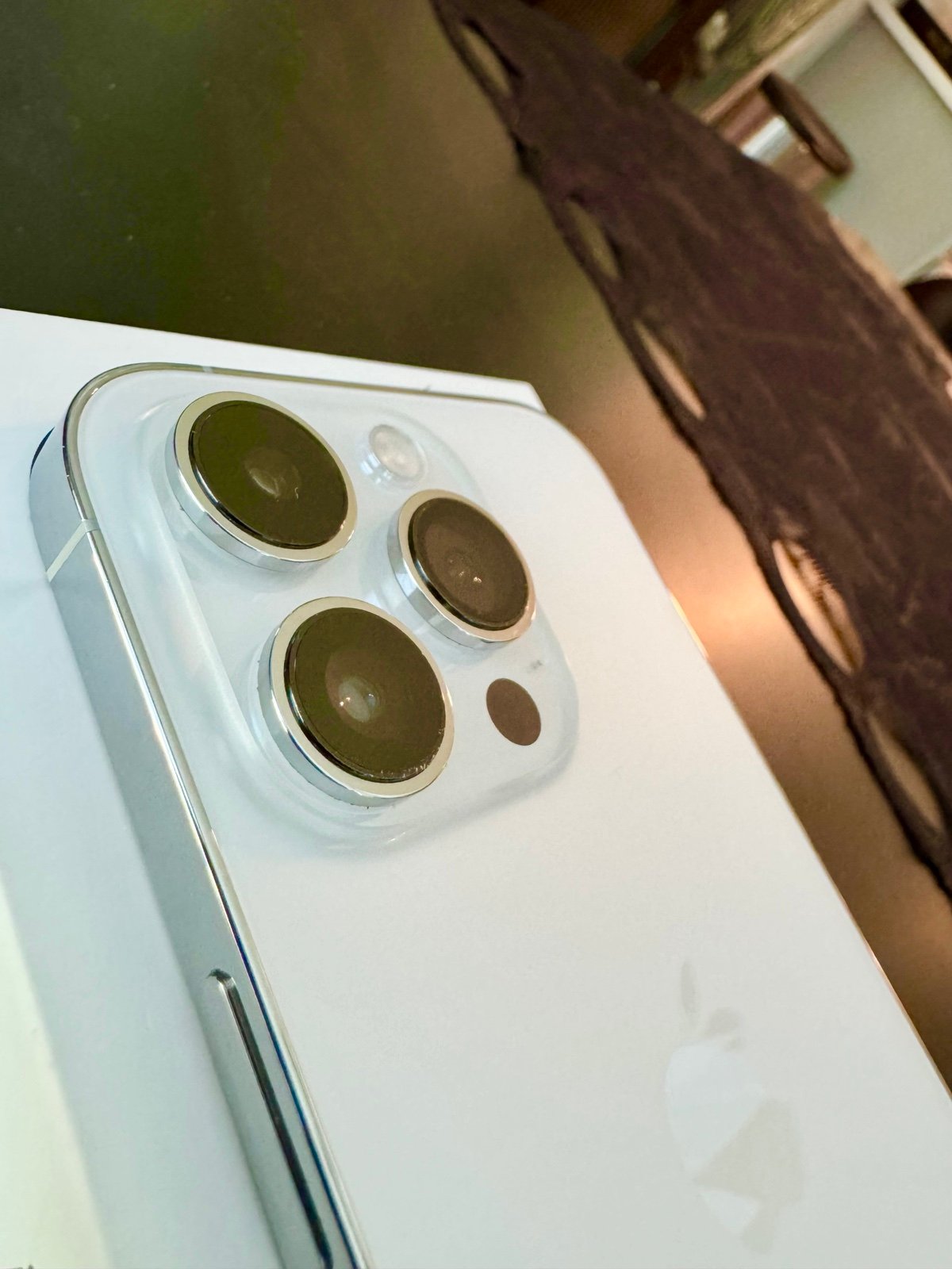 TMobile iPhone 14 Pro 128 GB silver/white LIKE NEW GREAT SHAPE 3K92