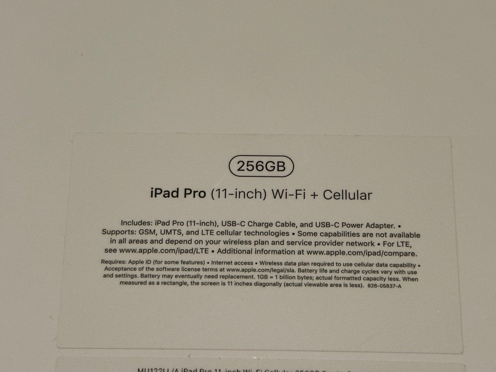 Apple iPad Pro 11"" with Apple Pencil- 2018 Wi-Fi/ LTE 256GB 6R65