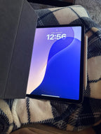 iPad Air (5th Gen) with Apple Pencil and Apple Case 1P11