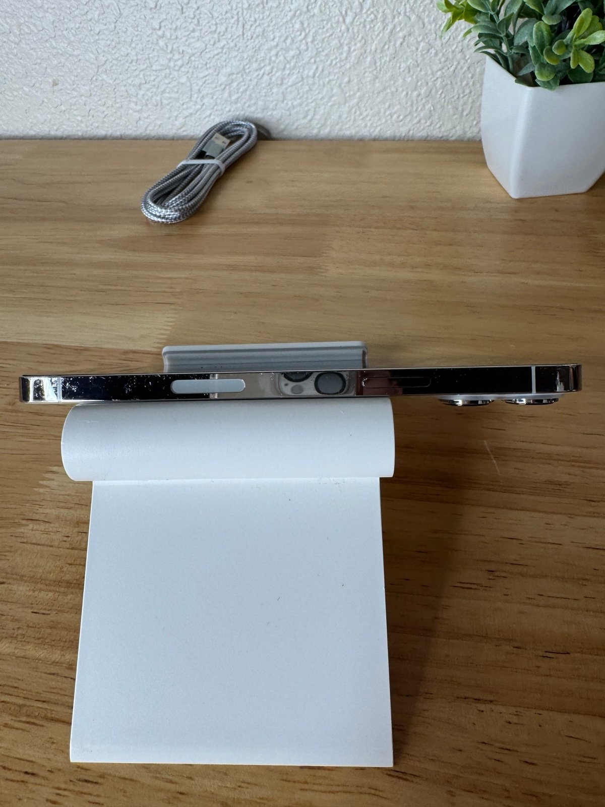 Apple iPhone 13 Pro Max 1TB in Silver for Unlocked 2T21