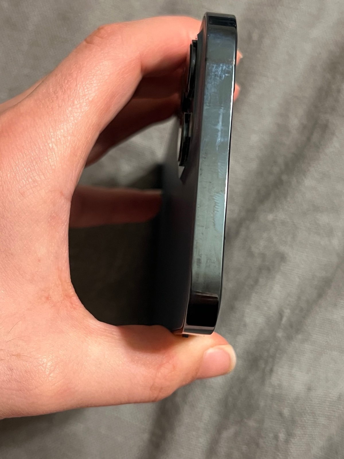 iPhone 12 Pro Max ( reserved ) 7T62