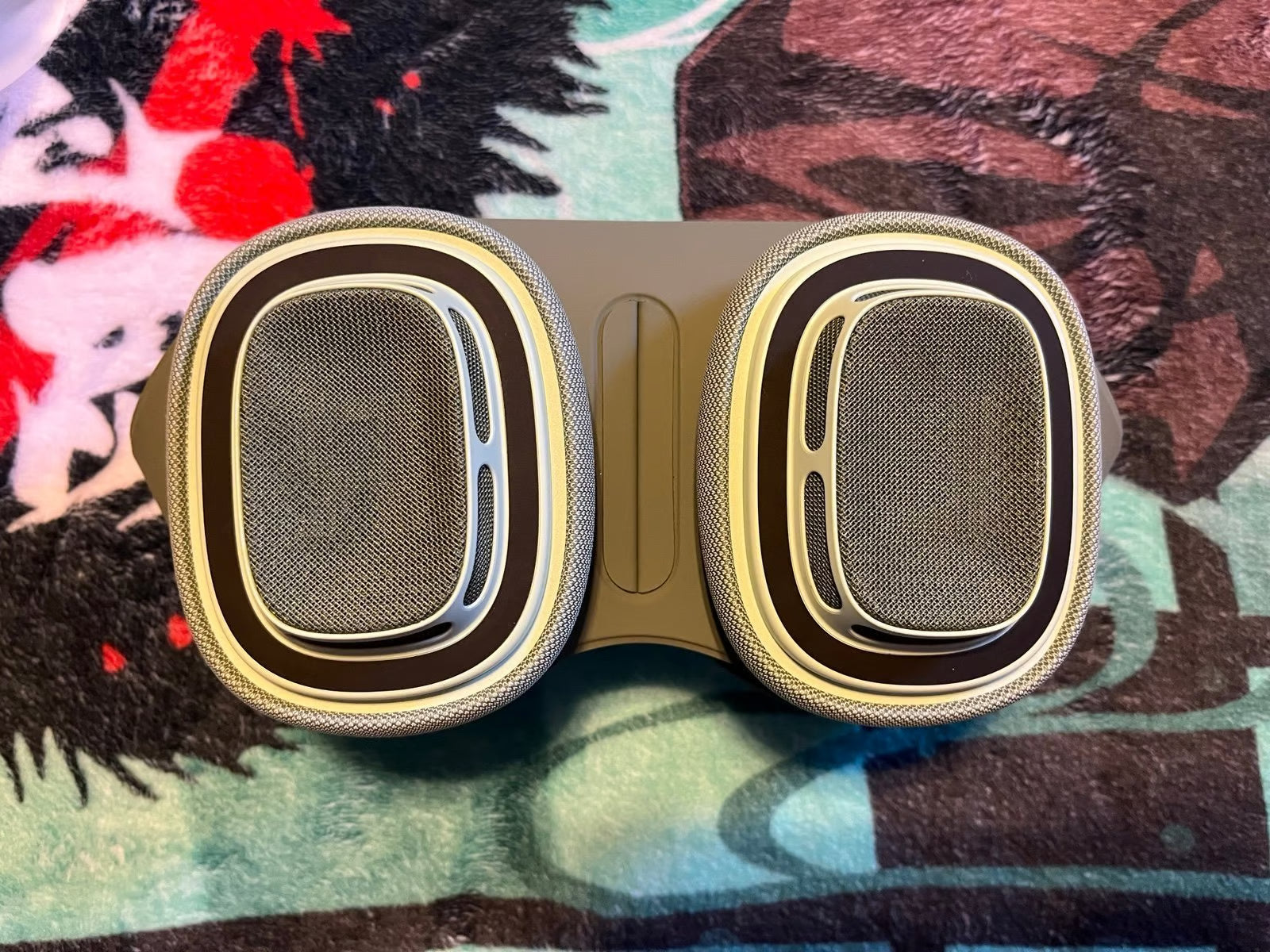 Apple AirPods Max green with light green headband MGYN3AM/A 1Z32