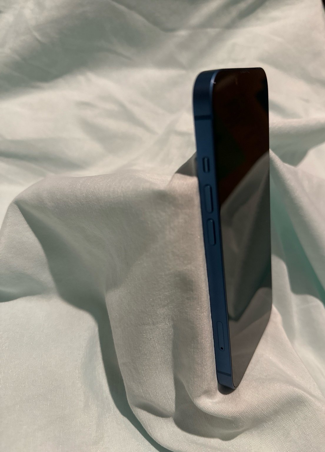 RESERVED  FOR ACHOURA Apple iPhone 13 Blue 128 GB Unlocked 7L66