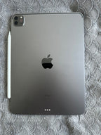 iPad Pro with M1 Chip 256GB - Apple Pencil & Case Bundle 3P96