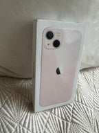 Apple iPhone 13 Pink 256GB 8R52