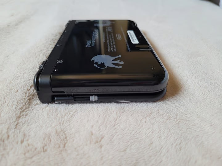 DUAL IPS New Nintendo 3DS XL Pokemon Sun Moon Solgaleo Lunala