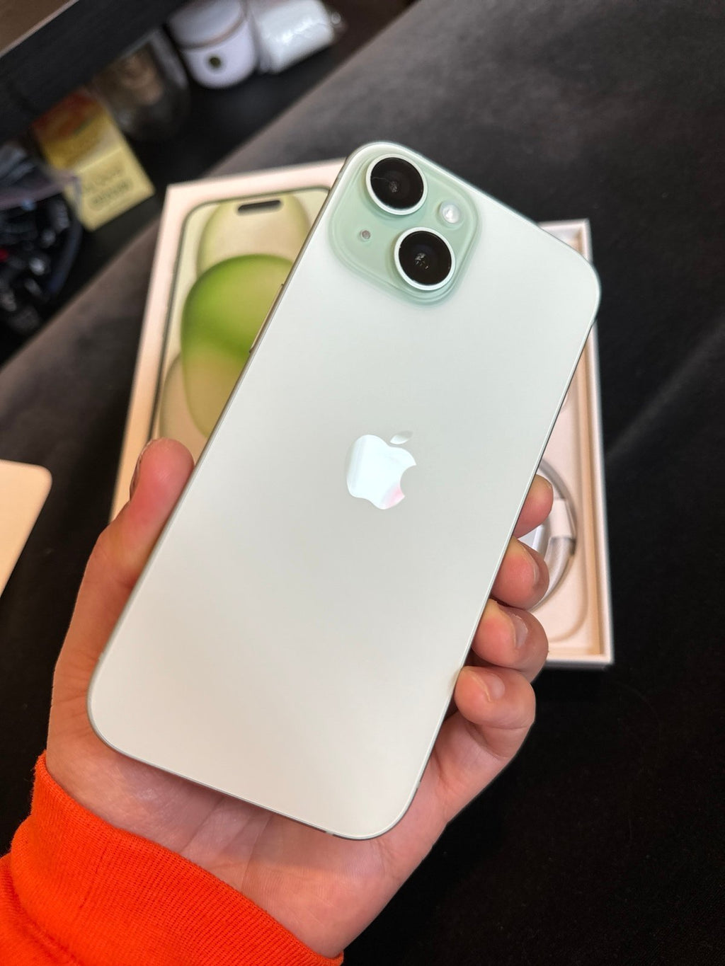 Unlocked Apple iPhone 15 Green 256G Opened Box 9S91