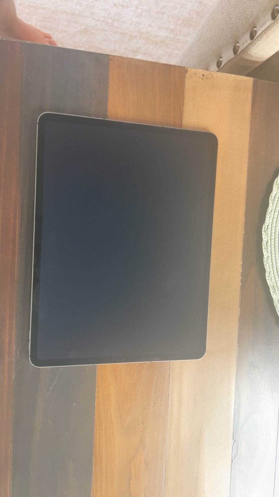 iPad Pro 12.9 5th Generation 8E76