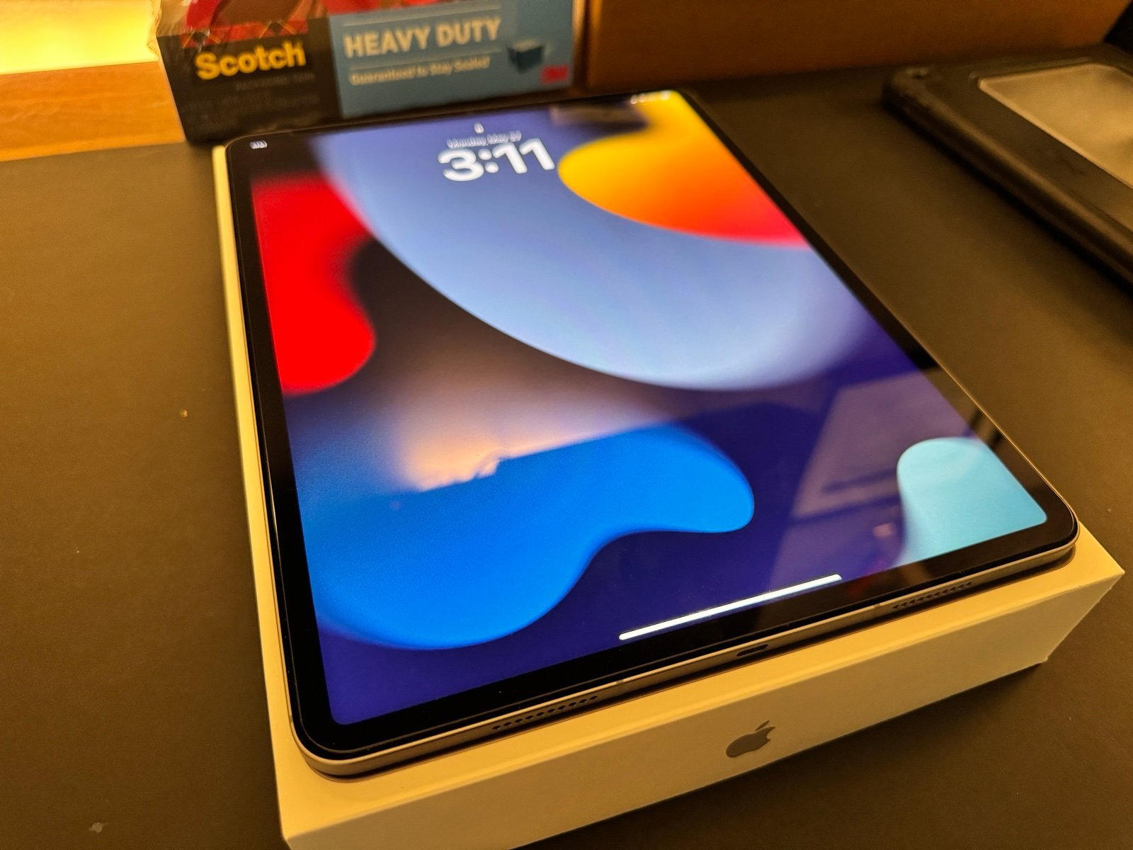 iPad Pro 12.9 6th Generation WiFi + Cellular - Unlocked 6L78