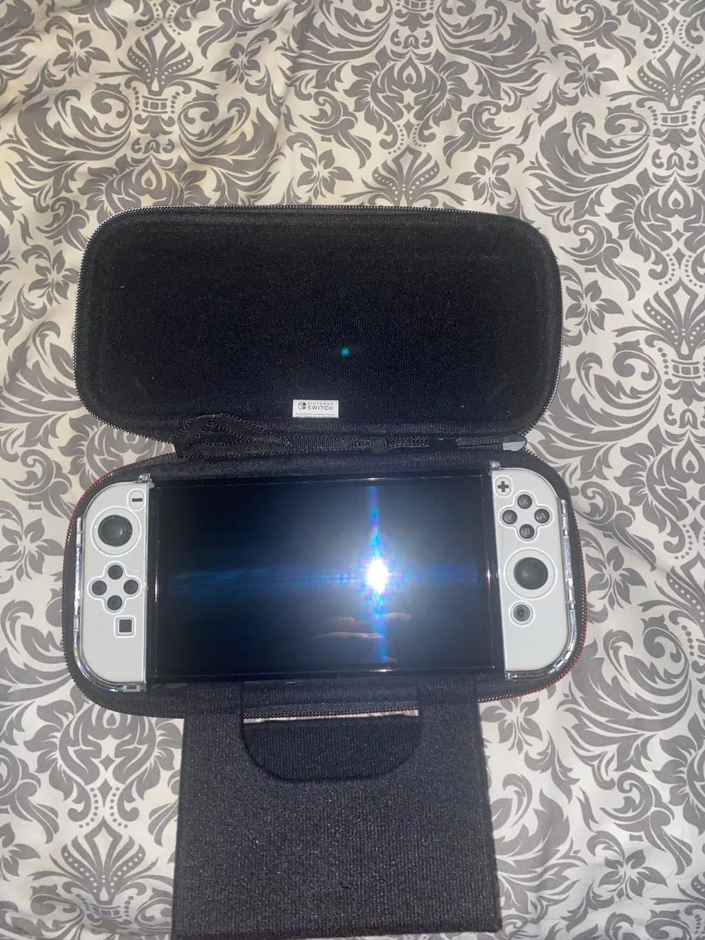 Nintendo Switch oled 1K89