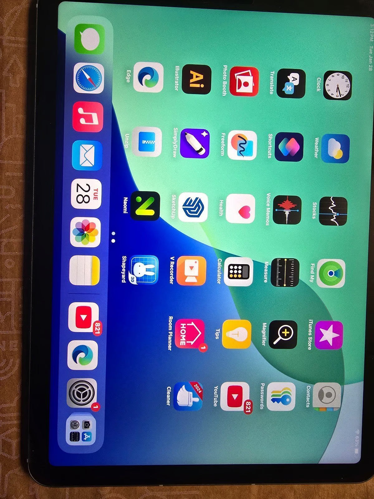 iPad Air 4th Generation 1Q32