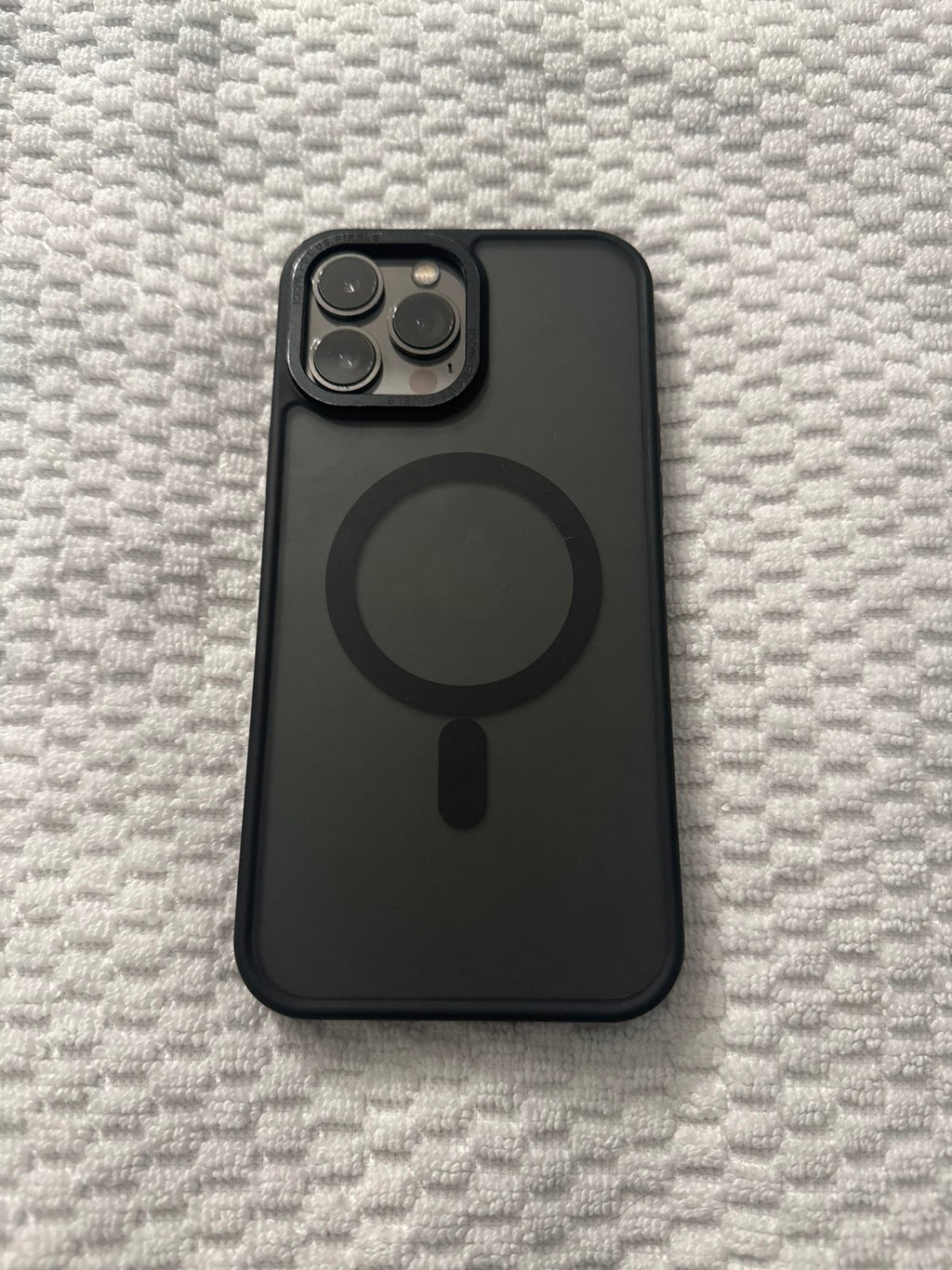 Apple iPhone 13 Pro Max 128 GB in Graphite Unlocked 1O35