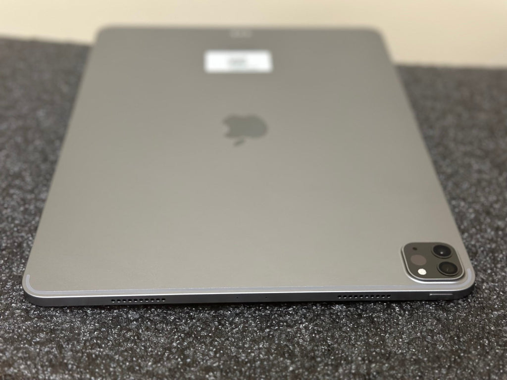 Apple ipad pro 12.9 6th gen M2  128 gb wifi 3M85