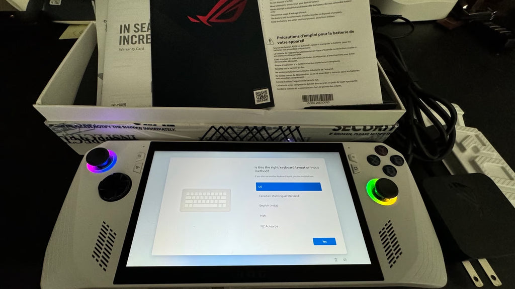 ASUS rog ally z1 extreme 8Y11