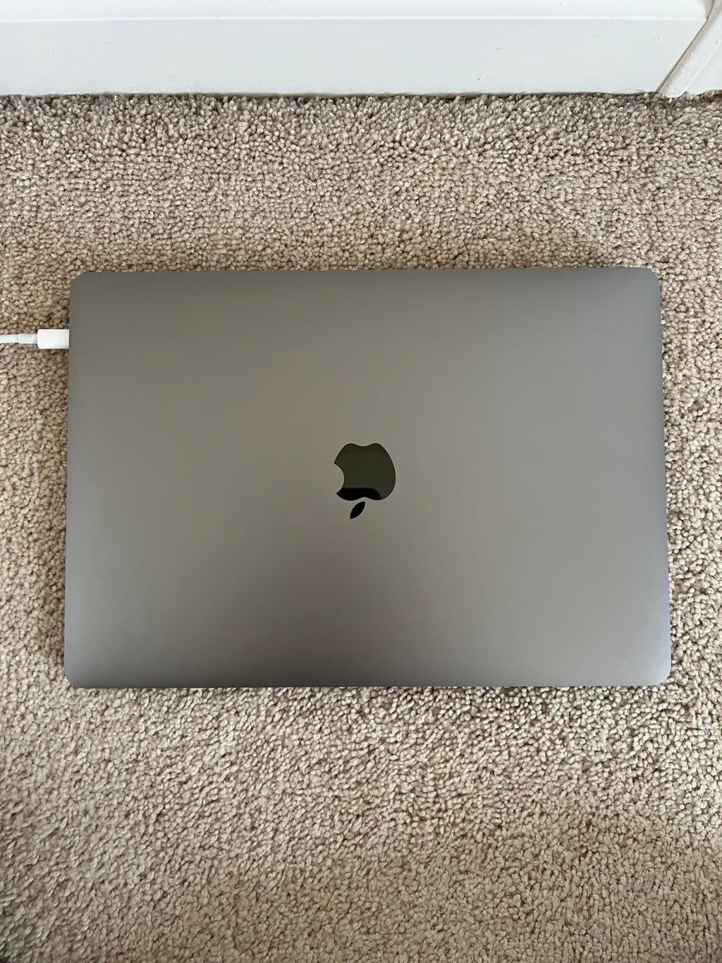 MacBook Pro 13 Inch A2338 8 GB Memory 256 SSD (2020) 8C53