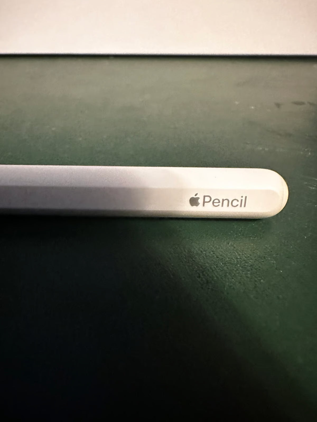 iPad Pro 12.9 5th generation bundle 7D78