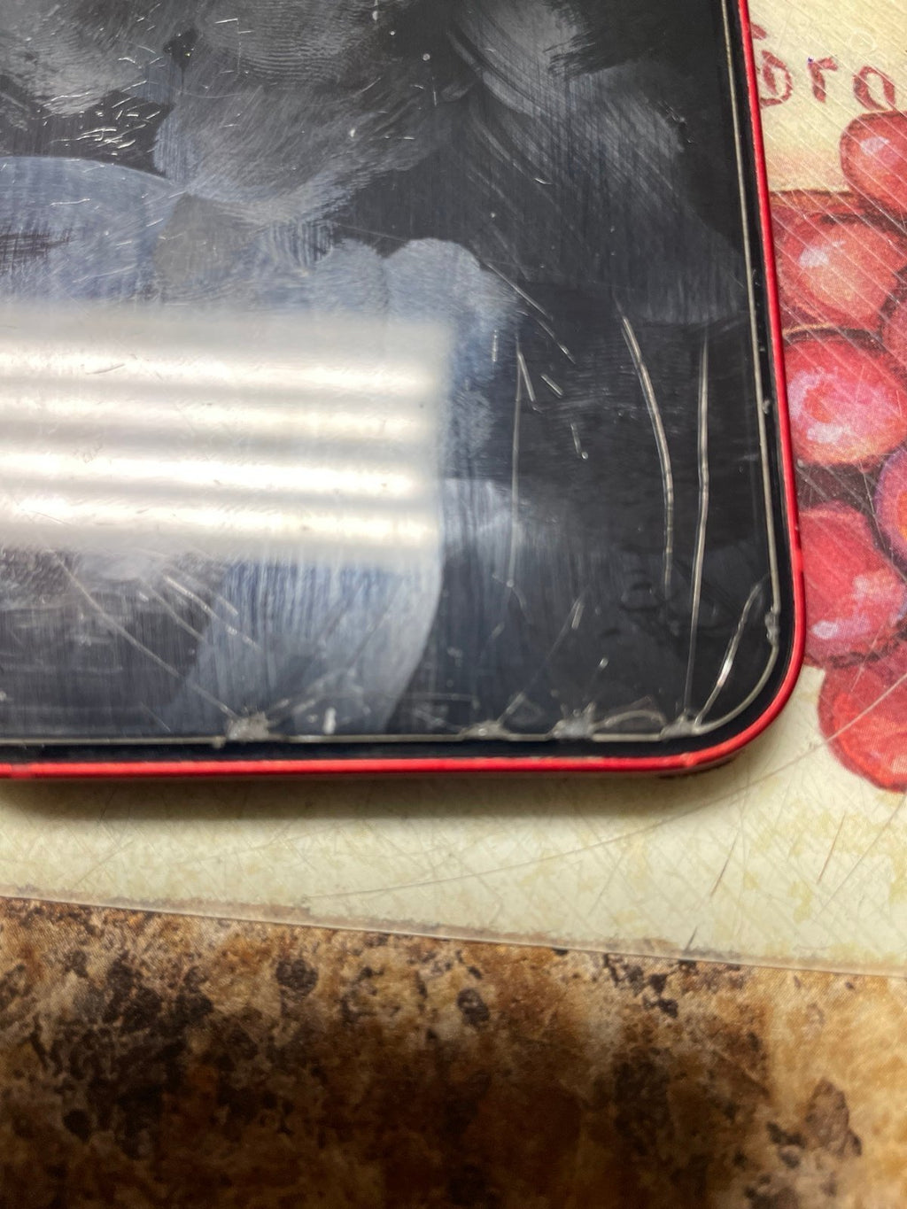 iPhone 13 Red 256g Unlocked 8E59