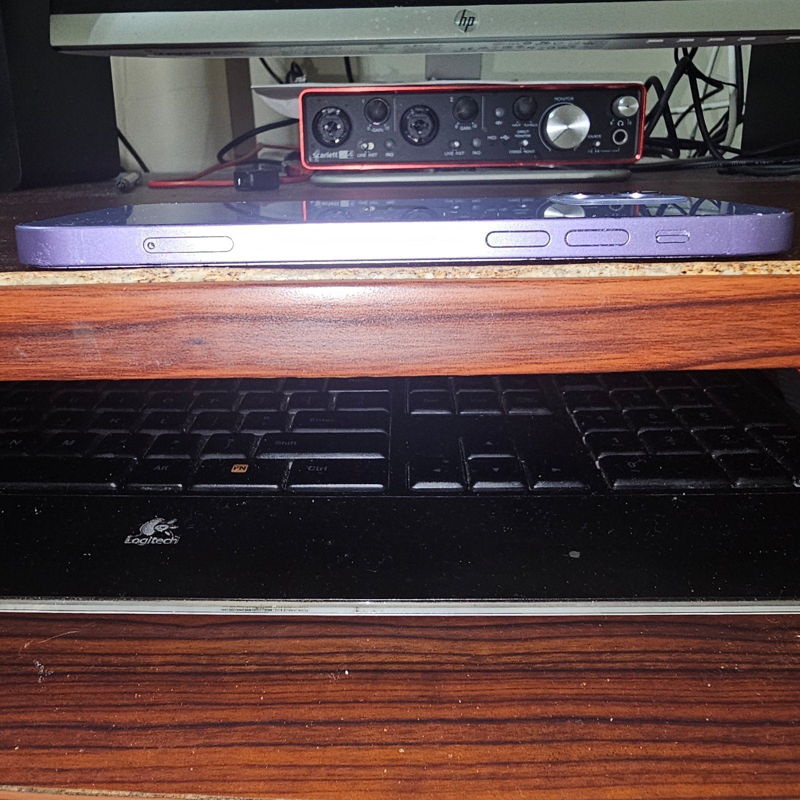 Apple iPhone 12 64 GB Unlocked 8F52