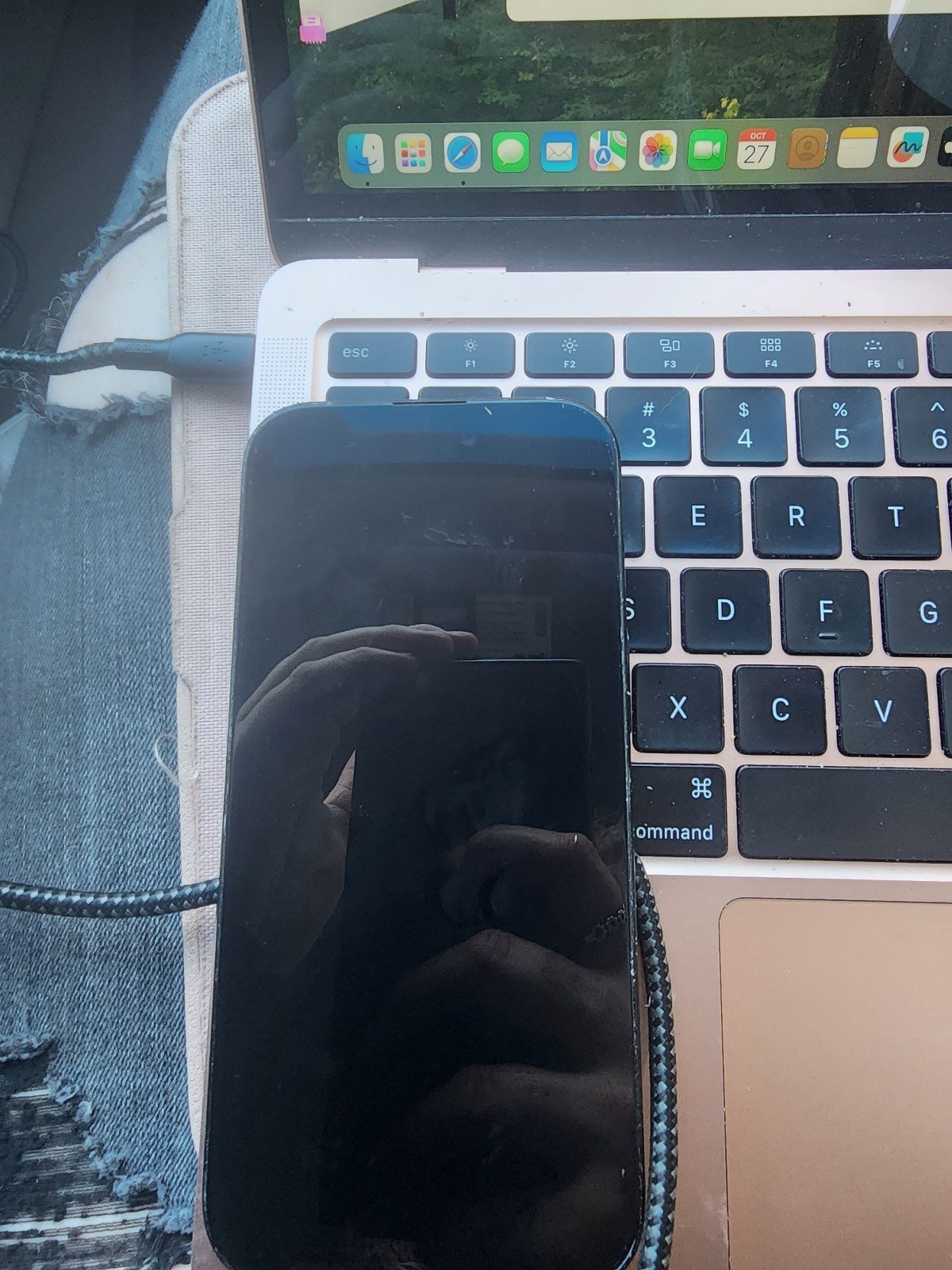 Unlocked apple iPhone 15 128g 1B91