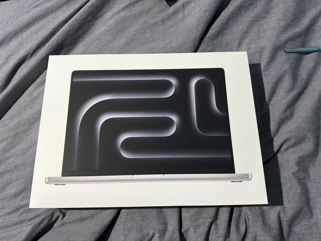 Apple - MacBook Pro 16"" Laptop - M3 Max chip Built for Apple Intelligence 7Y51