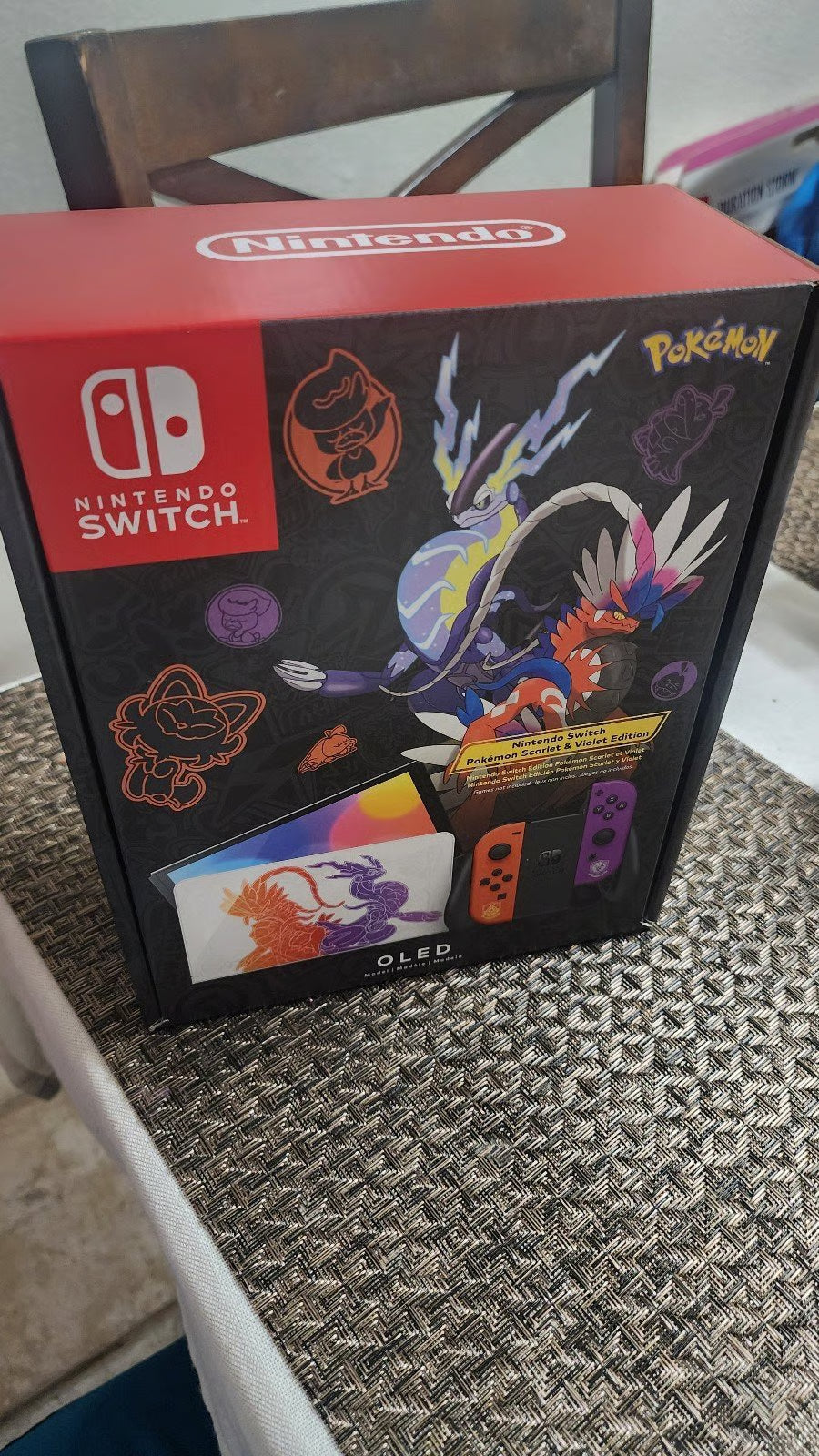 Pokemon scarlet violet Nintendo switch OLED Console BRAND NEW 3O25