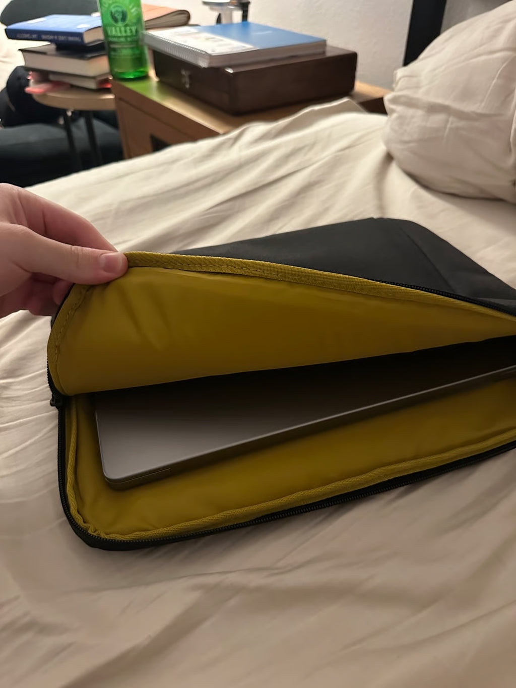 Apple MacBook Pro 14in.  M2 Pro 512GB SSD 5T31