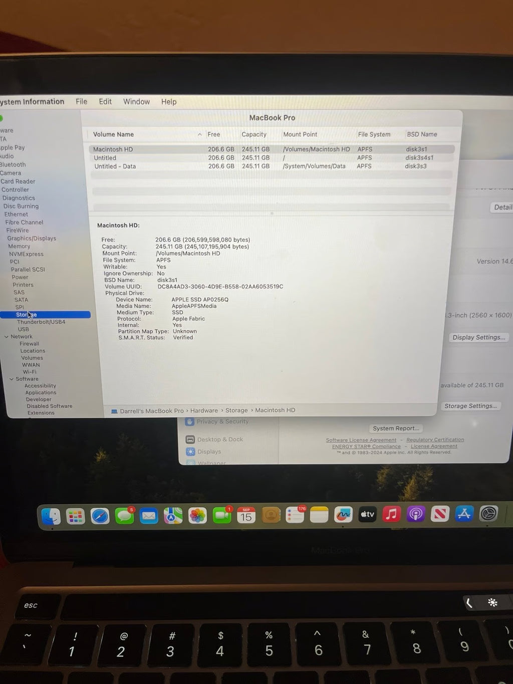 Apple Macbook Pro 13in.  M1 3.2 GHz  256GB SSD 3M53