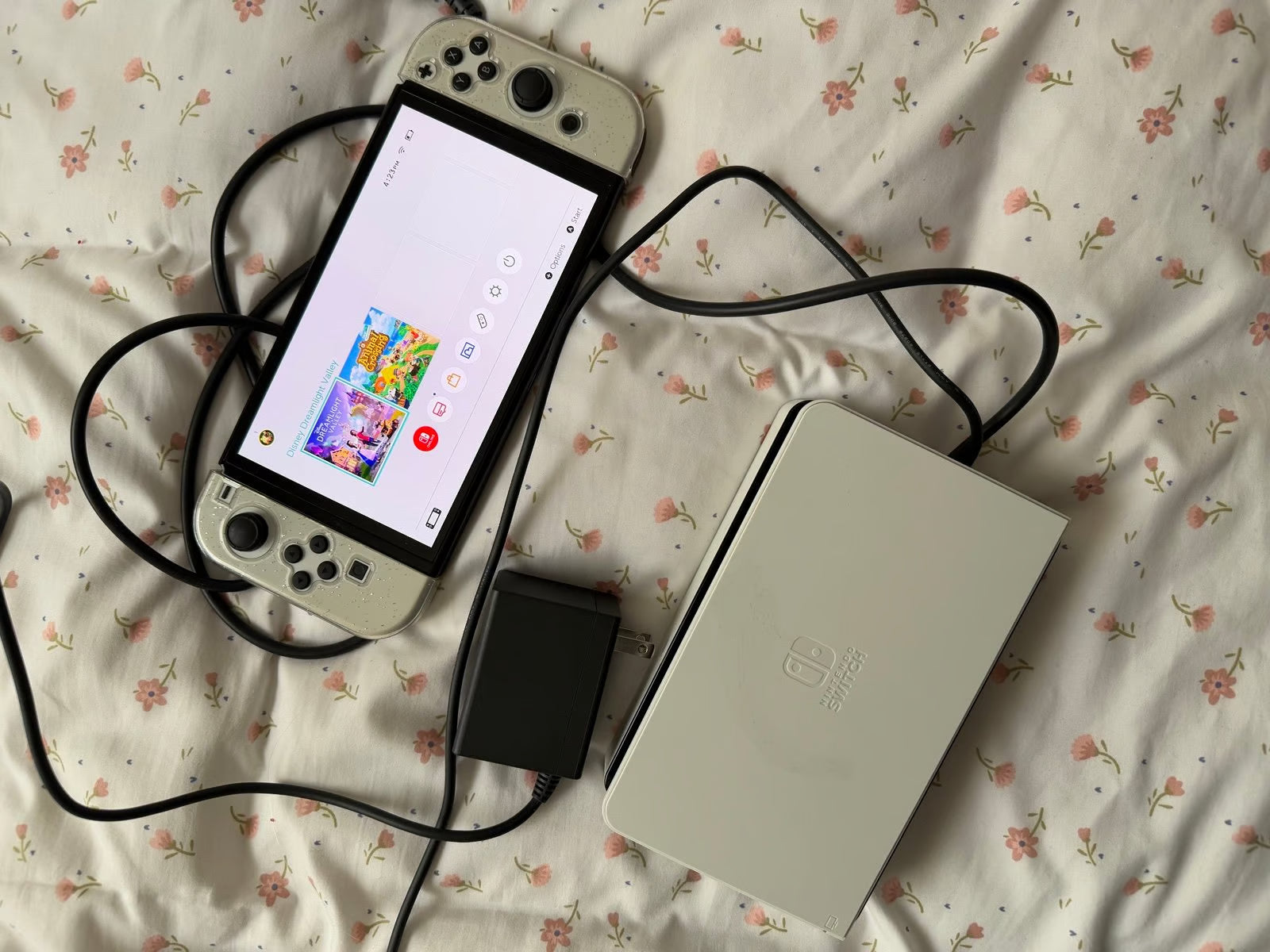 OLED white Nintendo Switch 2O95