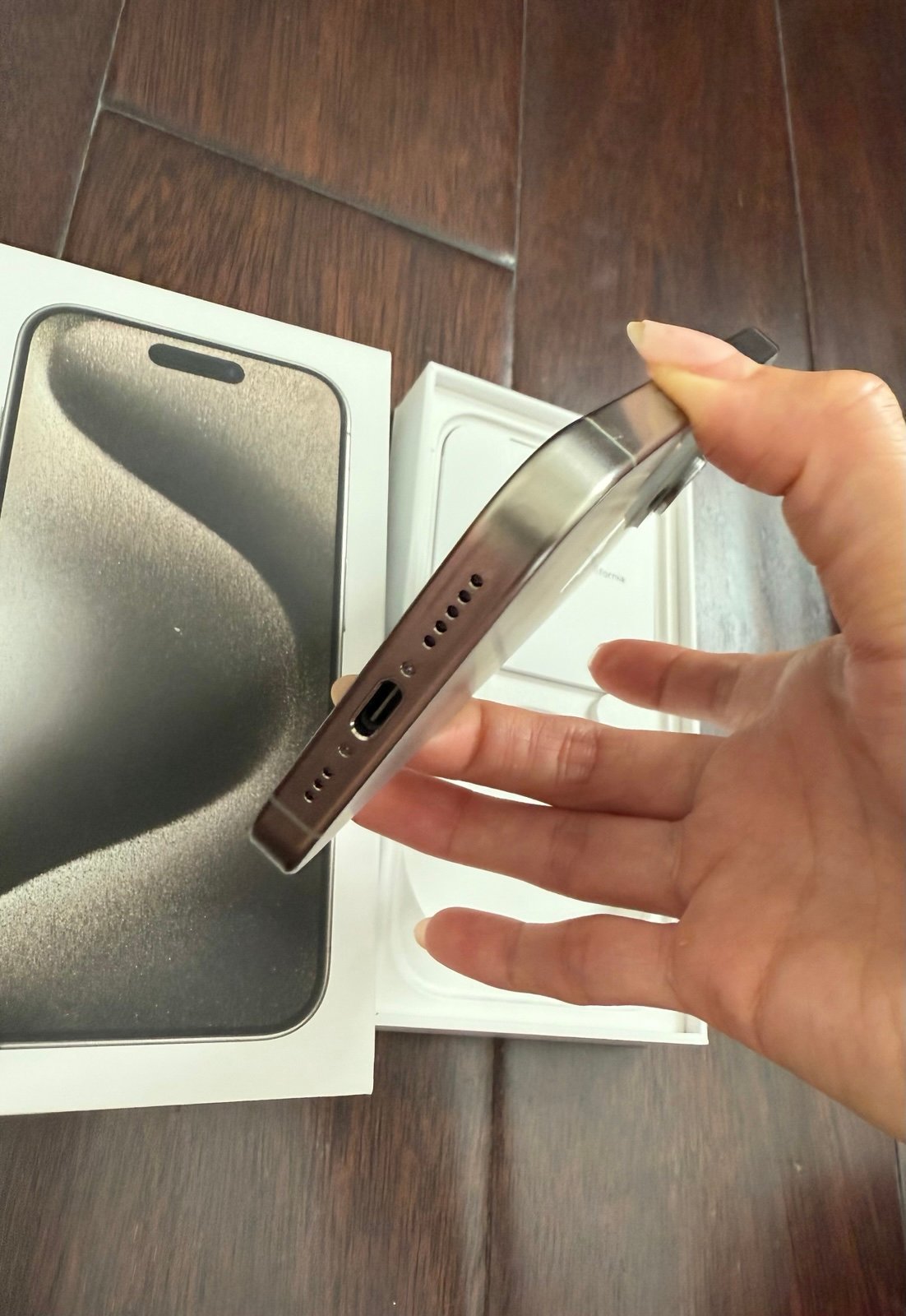 iPhone 15 pro unlocked 128GB 7F18