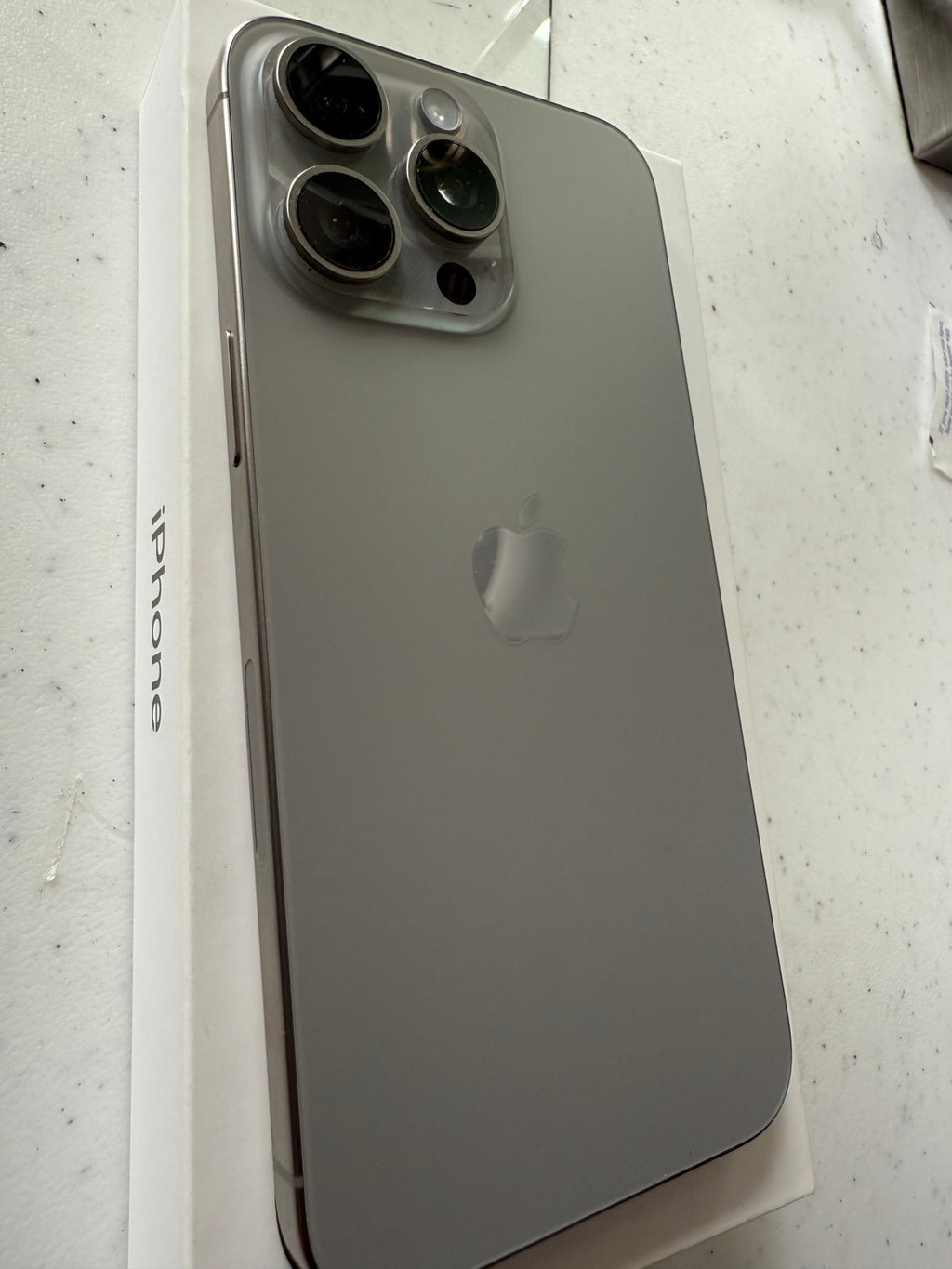 iphone15 pro max phone unlocked 8B65