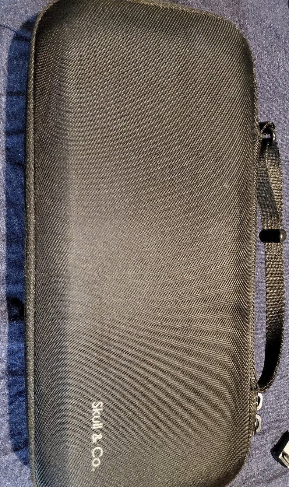 Asus Rog Ally 7鈥?120 Hz FHD 1080p Gaming Handheld (Z1 Extreme Processor) (2TB) 7T78