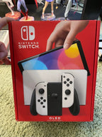 NINTENDO SWITCH OLED CONSOLE WHITE MODEL!!! 5O67