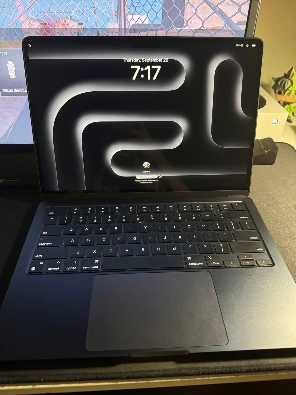 Macbook air M2 Midnight 8gb Memory 1B12