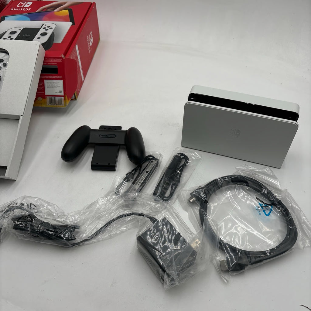 Nintendo Switch OLED LIKE NEW OPEN BOX 7T52