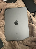 Apple iPad Air 4th Generation 64 GB 3S19
