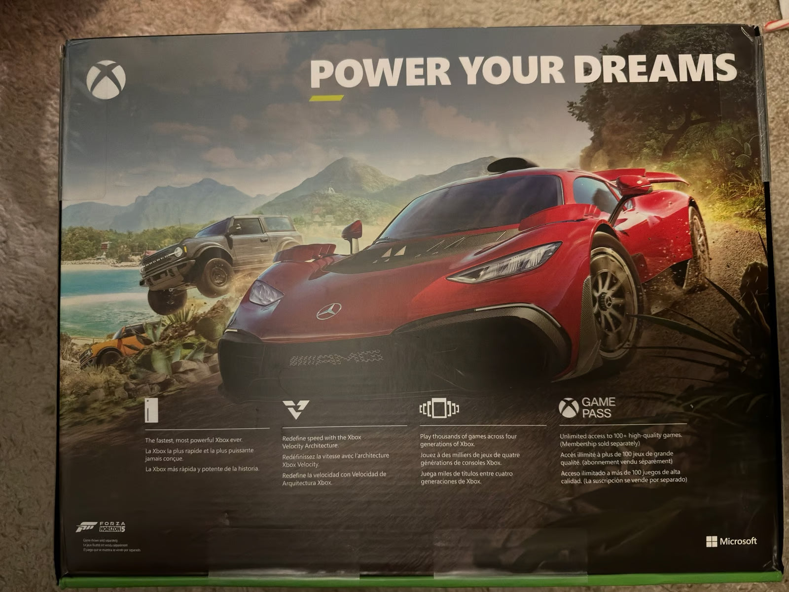 Xbox Series X (new in box) 5M52