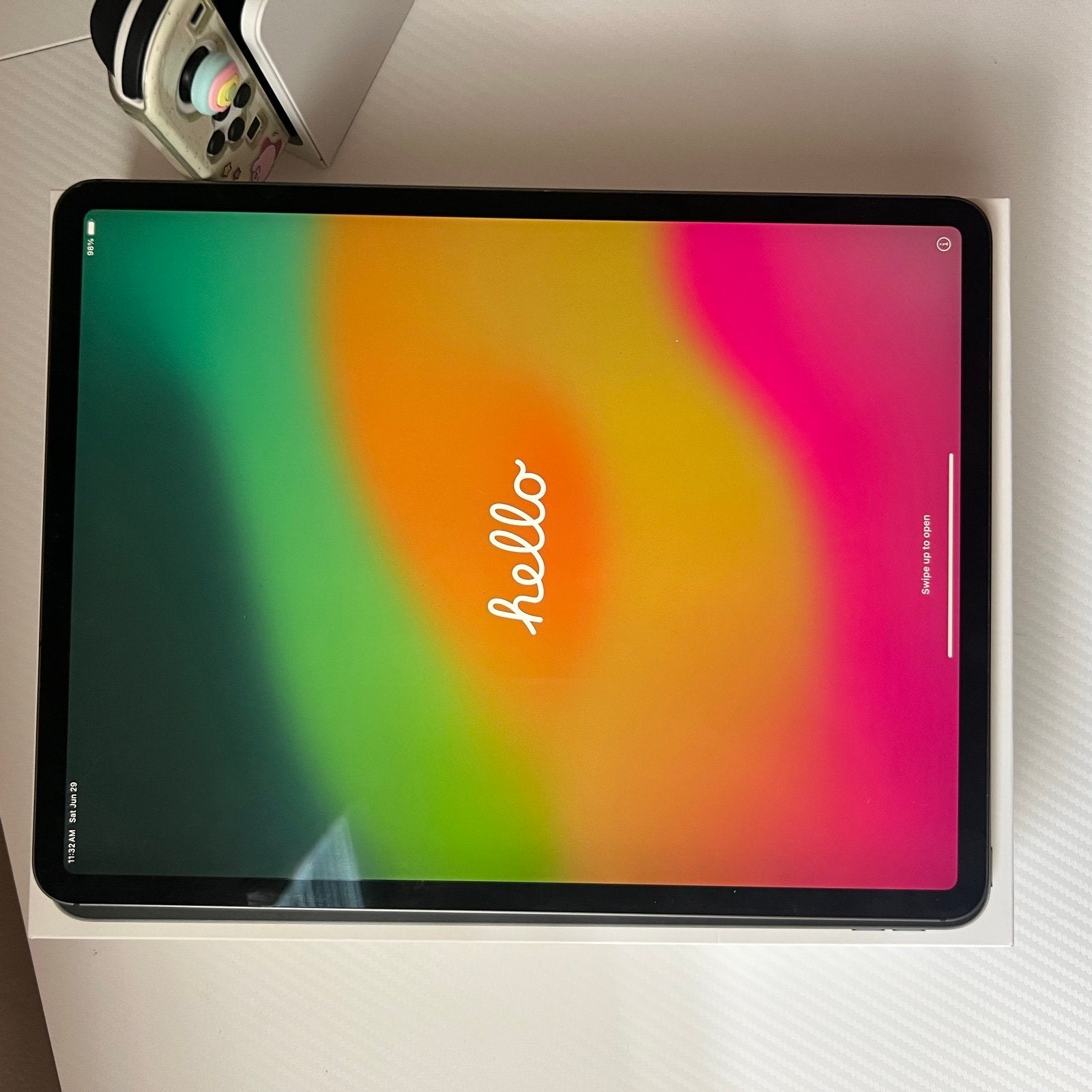 iPad Pro + Apple Pencil 7O56