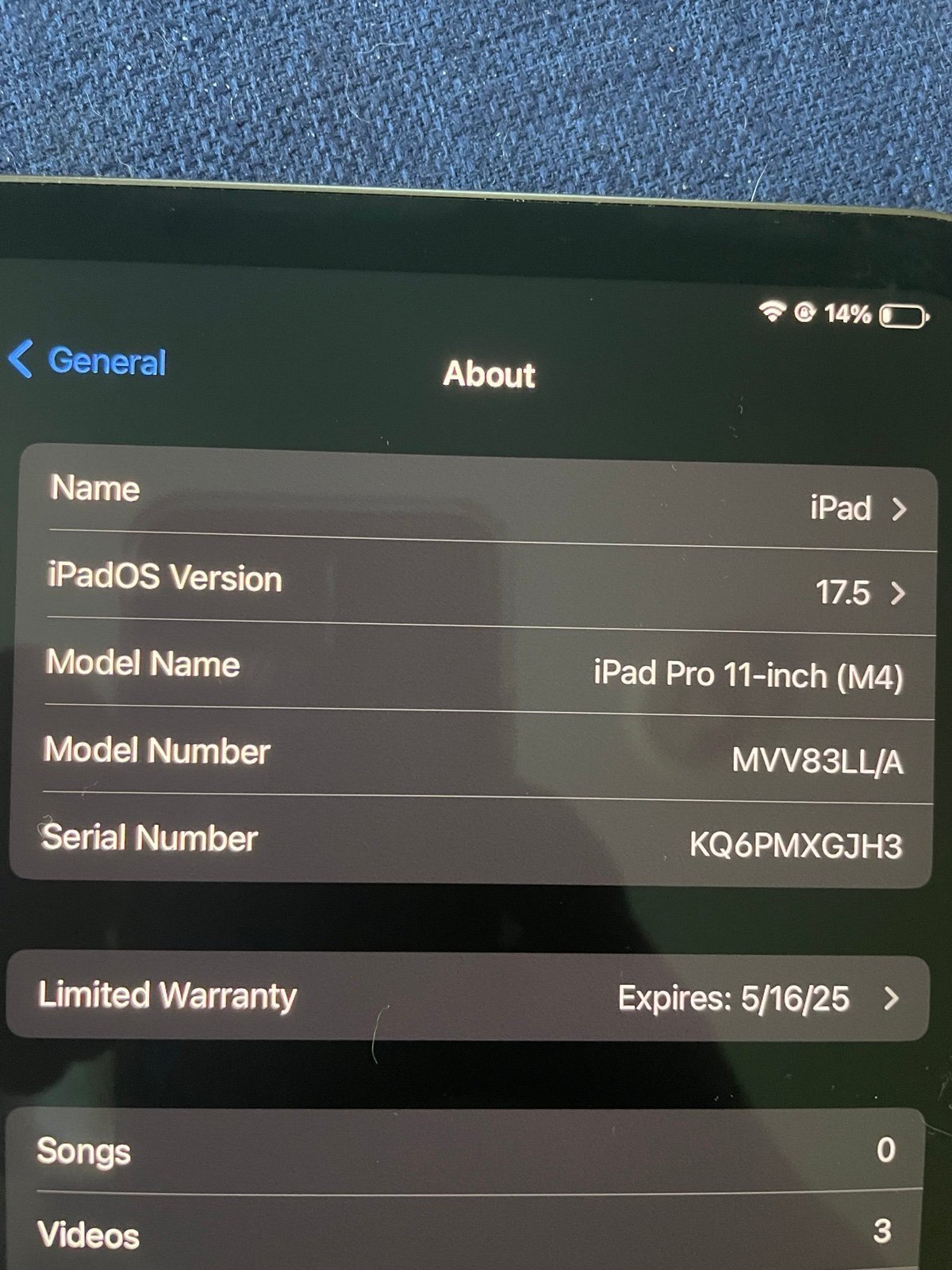 iPad pro 7th gen. Space Black 5L16